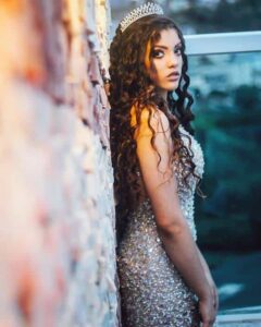 Imagem capa blog 13 Penteados para Debutantes